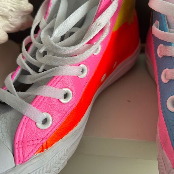 Converse Hand Painted Leather High Tops Trainers mens 6 / women’s 8 - Picture 9 of 16